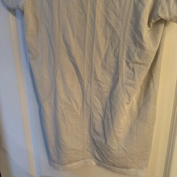 White Women's Top Swiftly - Picture 5 of 5